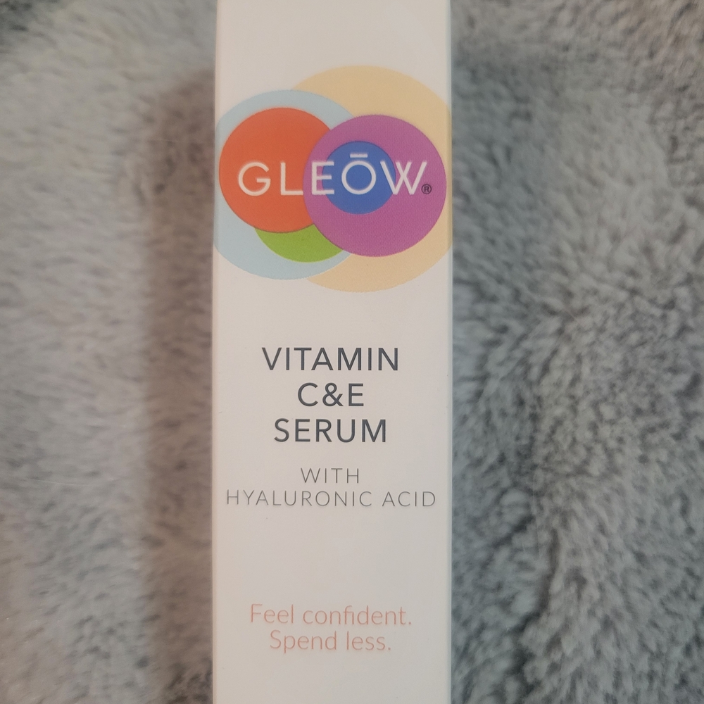 Vitamin C & E Serum with Hyaluronic Acid - White